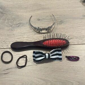 American Girl Doll sized hair styling set